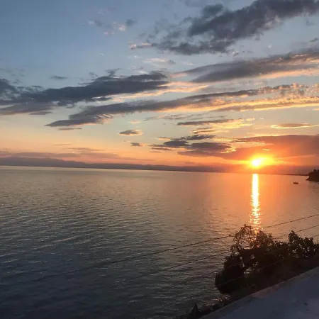 Elena's House * Néa Iráklia